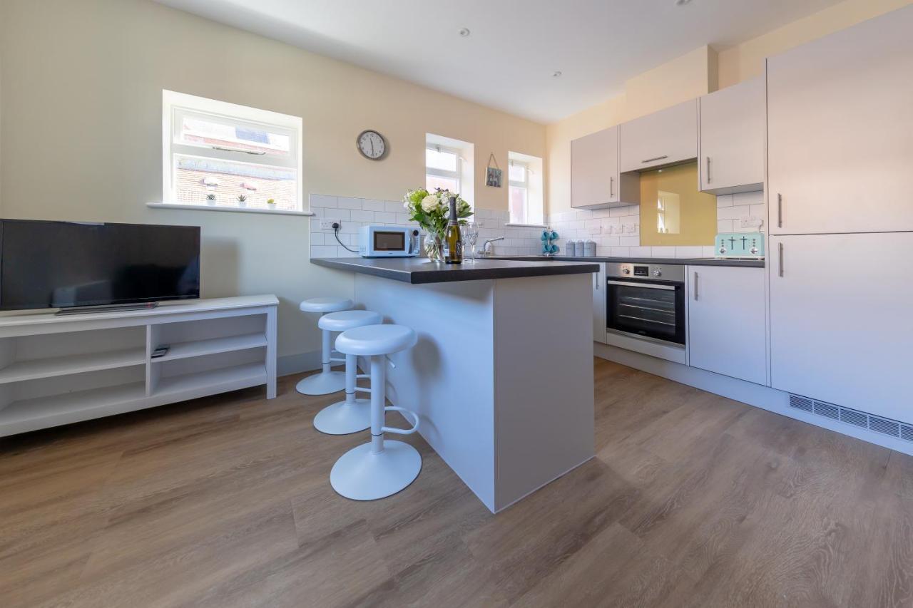 Hereford City Centre - Apartment 4, Isabella House - Modern Apartment In The Heart Of The City - Sleeps 4 Guests - Hosted By Rentmyhouse Buitenkant foto